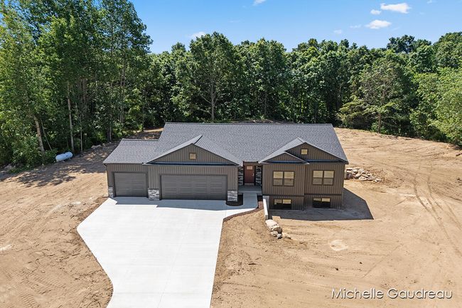 3551 Leaf Ln, House other with 3 bedrooms, 3 bathrooms and null parking in Freeport MI | Image 54