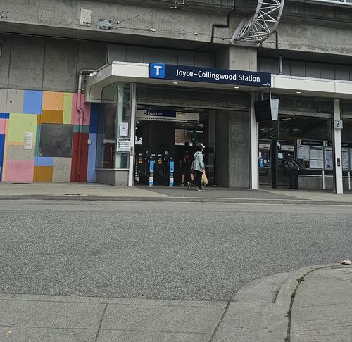 601-5380 Oben St, Vancouver, BC, V5R6H7 | Card Image