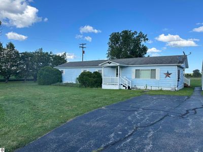 5637 Lincoln Road, House other with 4 bedrooms, 1 bathrooms and null parking in Standish MI | Image 1