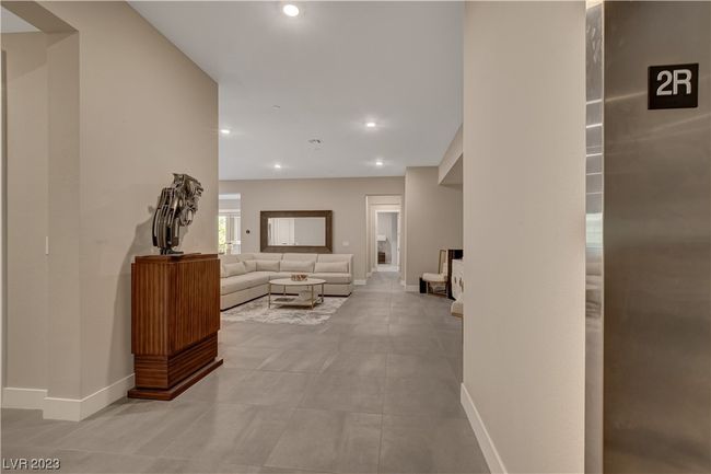 UNIT-201 - 9140 Las Manaitas Ave, Condo with 3 bedrooms, 3 bathrooms and null parking in Las Vegas NV | Image 8