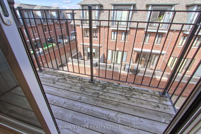 27 - 12 Powseland Cres, Condo with 3 bedrooms, 3 bathrooms and null parking in Vaughan ON | Image 35