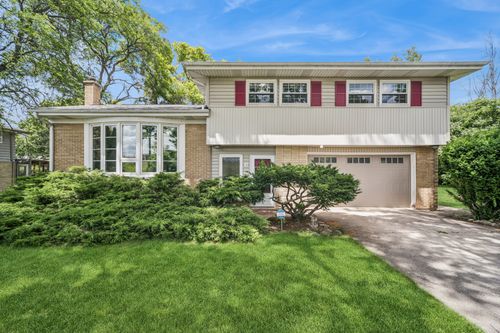 6 Linden Ave, Buffalo Grove, IL, 60089-2805 | Card Image