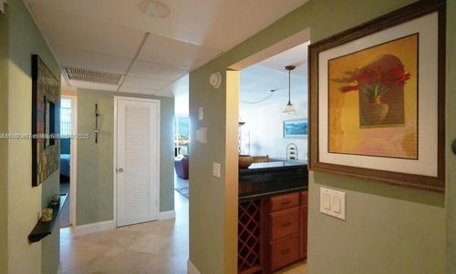 apt-1014-19370 Collins Ave, Sunny Isles Beach, FL, 33160-2270 | Card Image