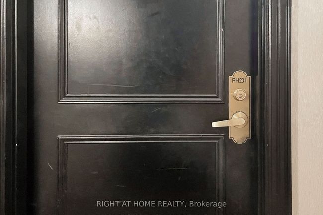 PH-201 - 1 Emerald Lane, Condo with 2 bedrooms, 2 bathrooms and null parking in Thornhill ON | Image 29