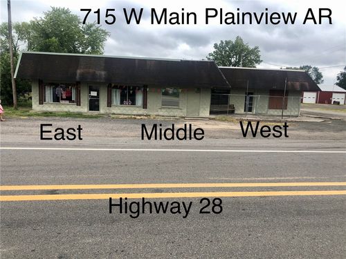 715 W Main St, Plainview, AR, 72857-3303 | Card Image