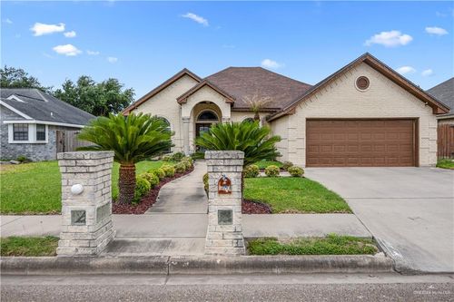 4203 Hill Crest Dr, Mission, TX, 78573-6736 | Card Image