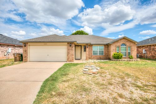 1204 George Ln, San Angelo, TX, 76905-2329 | Card Image