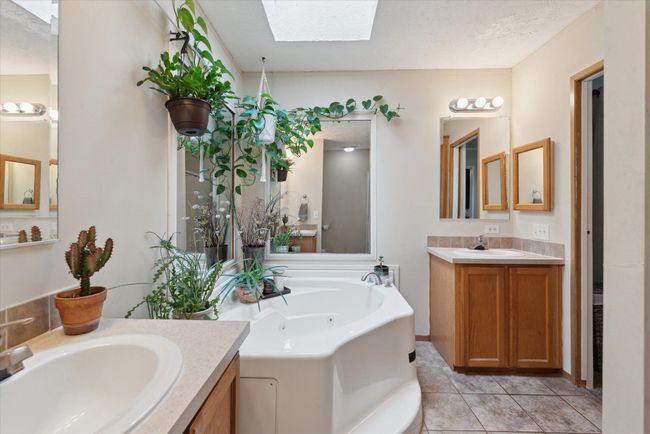 24922 N Hampton Dr, House other with 4 bedrooms, 3 bathrooms and null parking in Flat Rock MI | Image 33