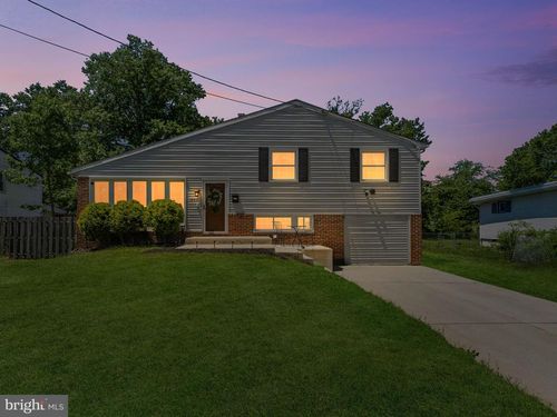 205 Gloucester Ave, SOMERDALE, NJ, 08083-1633 | Card Image