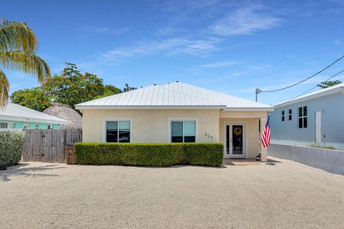 429 Collins St, Key Largo, FL, 33037-4645 | Card Image
