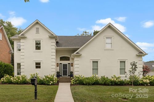 16500 Morecambe Dr, Cornelius, NC, 28031-8692 | Card Image