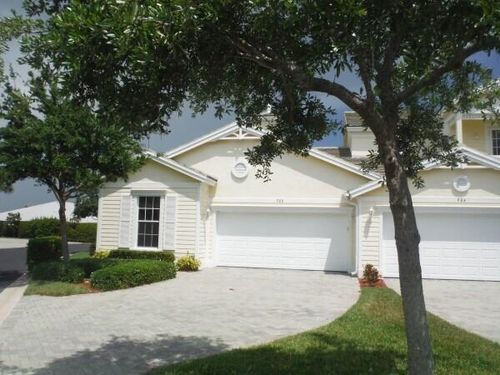 906 Mariner Bay Blvd, Fort Pierce, FL, 34949-3605 | Card Image