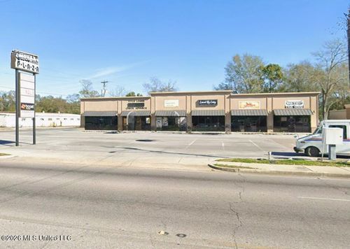 4114 Main St, Moss Point, MS, 39563-4134 | Card Image