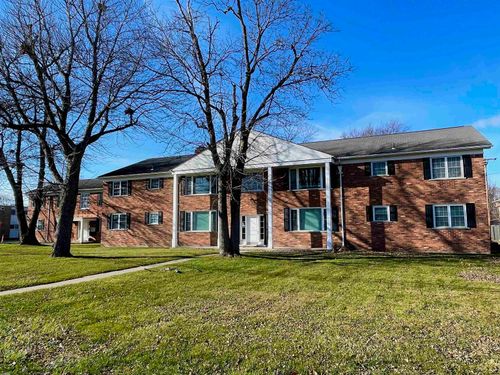 28401 Jefferson Ave, Saint Clair Shores, MI, 48081-1357 | Card Image