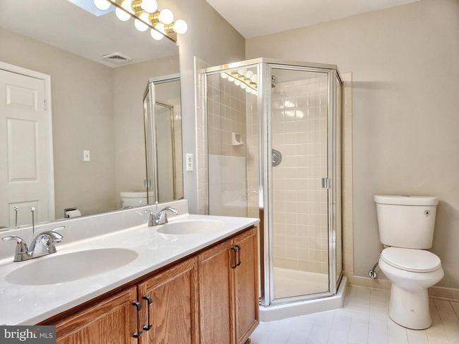 7250 Olde Lantern Way, Townhouse with 3 bedrooms, 4 bathrooms and null parking in SPRINGFIELD VA | Image 30