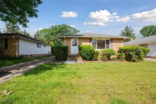 5440 E 141st St, Maple Heights, OH, 44137-3263 | Card Image