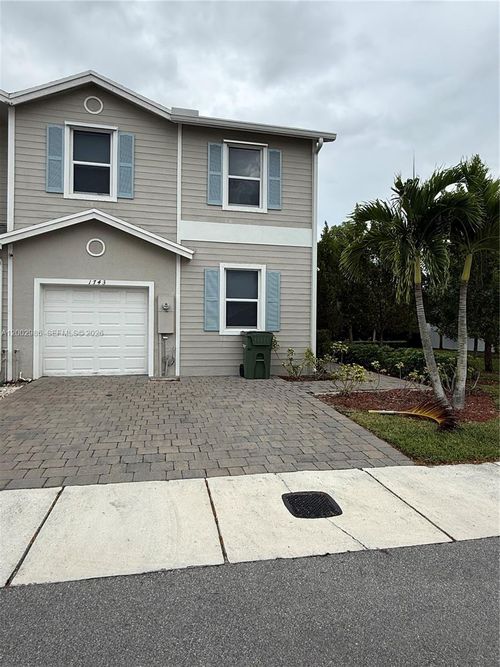 0-1743 Se 9th Ter, Homestead, FL, 33034-3569 | Card Image