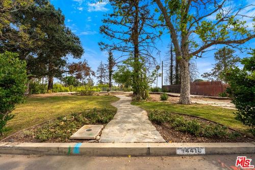 14410 Villa Woods Place, Pacific Palisades, CA, 90272 | Card Image