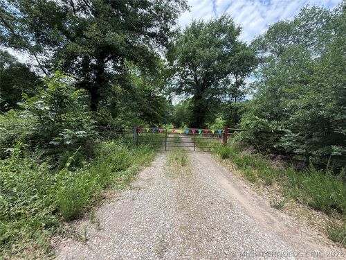 40413 S County Road 4480, Stigler, OK, 74462-2587 | Card Image