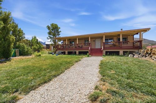 78 Pine Rd, Cold Creek, NV, 89124-9251 | Card Image