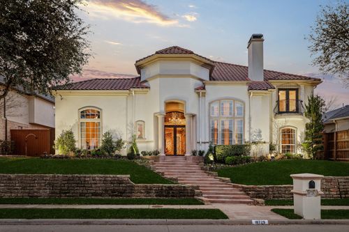 18729 Wainsborough Ln, Dallas, TX, 75287-5526 | Card Image
