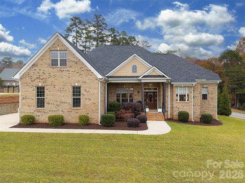3000 Applewood Point Ln, Belmont, NC, 28012-8679 | Card Image