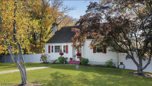 7 Toad Ln, Ringoes, NJ, 08551-1020 | Card Image