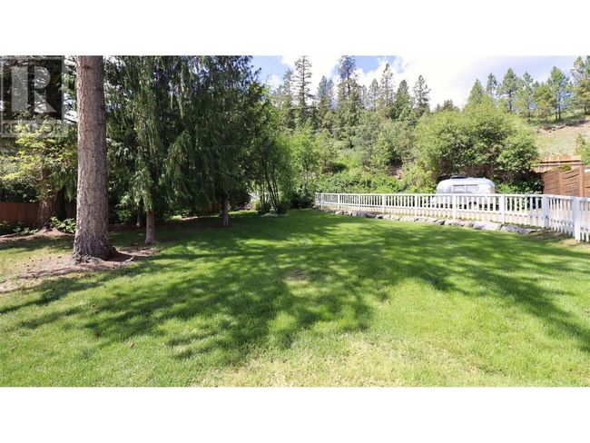 1065 Little Shuswap Lake Rd, House other with 2 bedrooms, 2 bathrooms and 8 parking in Chase BC | Image 9