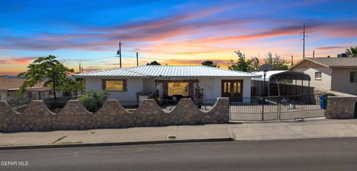 4004 Titanic Ave, El Paso, TX, 79904-3235 | Card Image