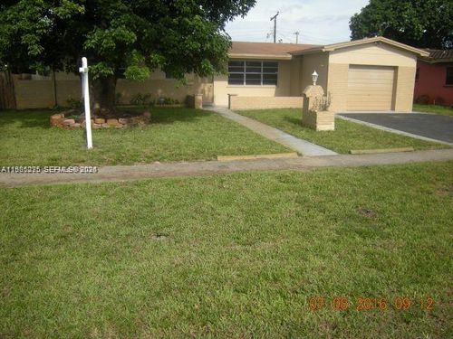 710 Nw 77th Way, Pembroke Pines, FL, 33024-6821 | Card Image