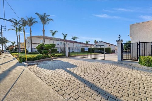 p-19555 E Cypress St, Covina, CA, 91724 | Card Image