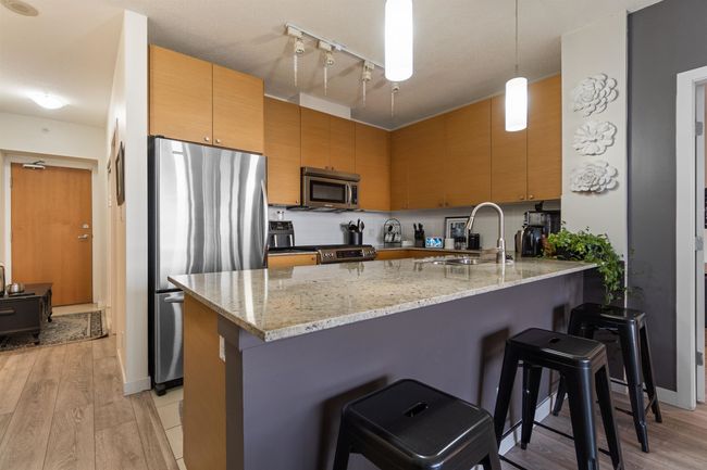 2005 - 110 Brew St, Condo with 2 bedrooms, 2 bathrooms and 1 parking in Port Moody BC | Image 18