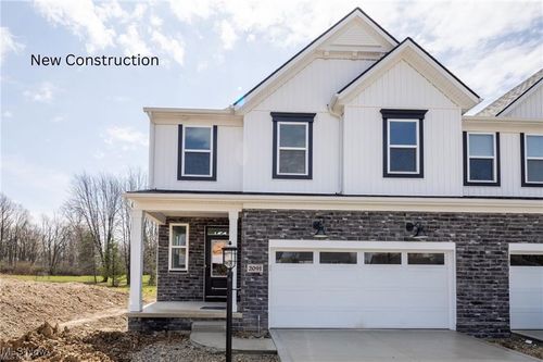 2091 Glenmont Dr, Brunswick, OH, 44212-4089 | Card Image