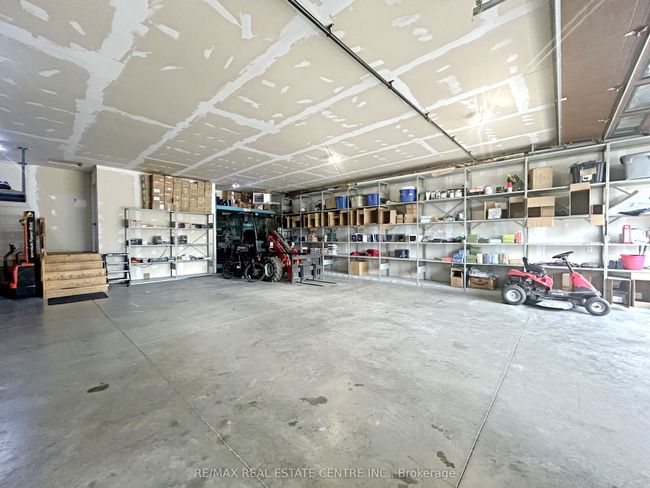 2 Cedar Grove Rd, House other with 6 bedrooms, 4 bathrooms and 6 parking in Mono ON | Image 39