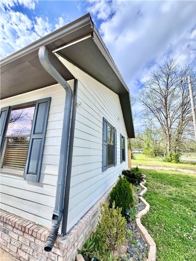 1222 S 4 Th St, House other with 3 bedrooms, 2 bathrooms and null parking in Rogers AR | Image 45