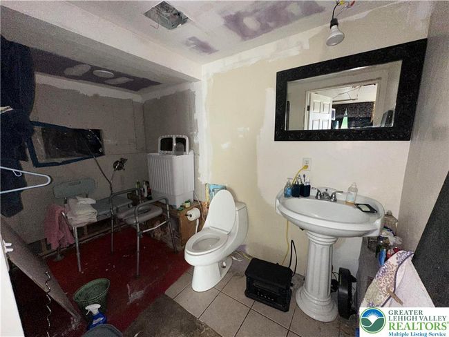 3538 Mountain Rd, House other with 3 bedrooms, 2 bathrooms and null parking in Slatington PA | Image 15