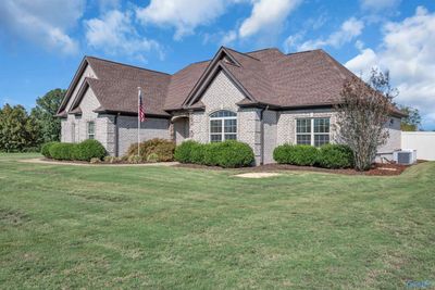 424 Vista Shores Road, House other with 4 bedrooms, 2 bathrooms and null parking in Rogersville AL | Image 2