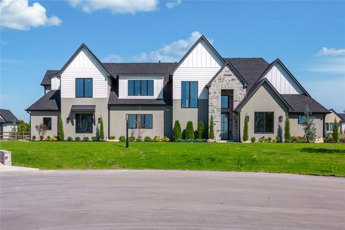 6295 N Quail Cove Circle, Owasso, OK, 74055 | Card Image