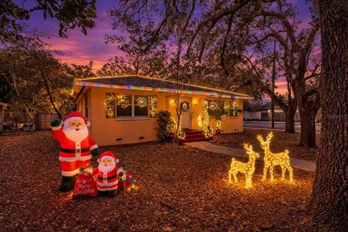 2201 Park St N, ST PETERSBURG, FL, 33710-3651 | Card Image