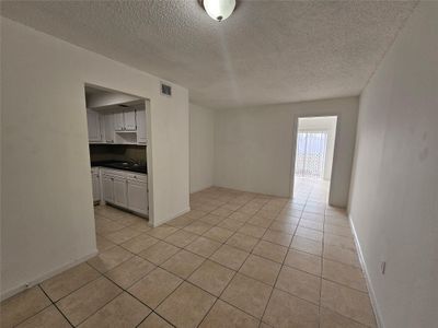 206 - 3610 Nw 21st St, Condo with 2 bedrooms, 2 bathrooms and null parking in Lauderdale Lakes FL | Image 1