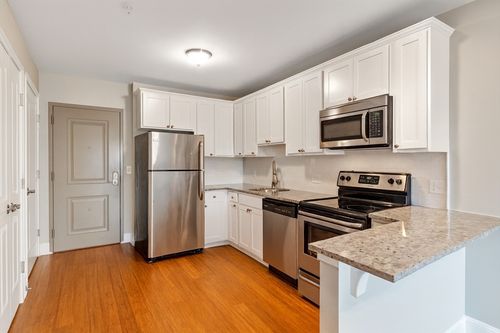 107-9 Needhams Landing Rd, Lynn, MA, 01905-2192 | Card Image