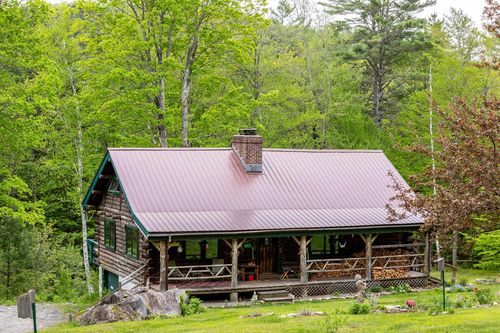 287 Powder Mill Rd, Londonderry, VT, 05148-4505 | Card Image