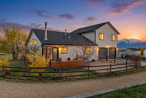 4714 Linhart Ln, Stevensville, MT, 59870-7200 | Card Image