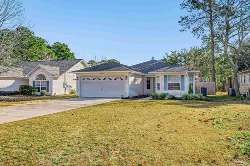1502 College Pkwy, Gulf Breeze, FL, 32563-2716 | Card Image