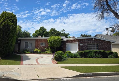 5731 Wish Ave, Encino, CA, 91316-1411 | Card Image