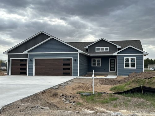 3570 113th St, Chippewa Falls, WI, 54729-6700 | Card Image