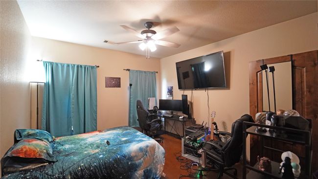 2505 Lazy Bend Rd, Home with 5 bedrooms, 3 bathrooms and null parking in Brock TX | Image 18
