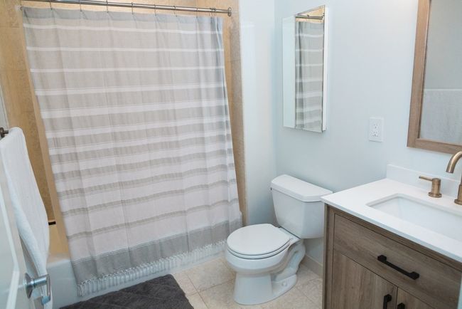 APT-302 - 1723 Washington St, Condo with 2 bedrooms, 2 bathrooms and null parking in Boston MA | Image 7