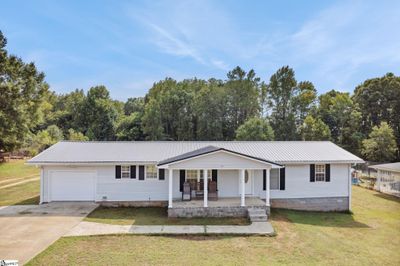 1054 Fowler Road, House other with 3 bedrooms, 2 bathrooms and 1 parking in Woodruff SC | Image 3