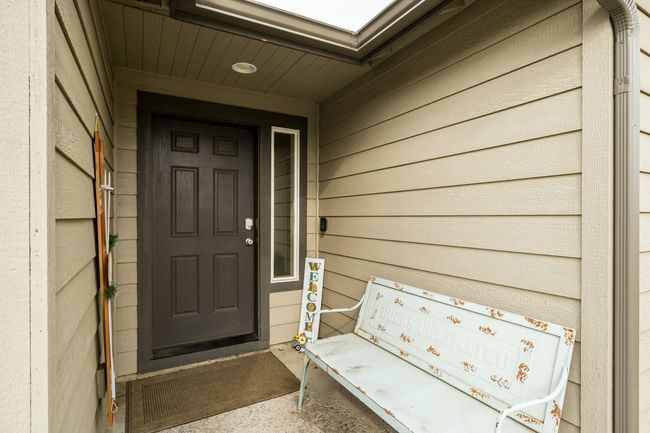 4. Front Door | Image 4